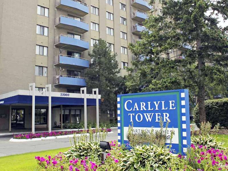 Carlyle Tower Apartments